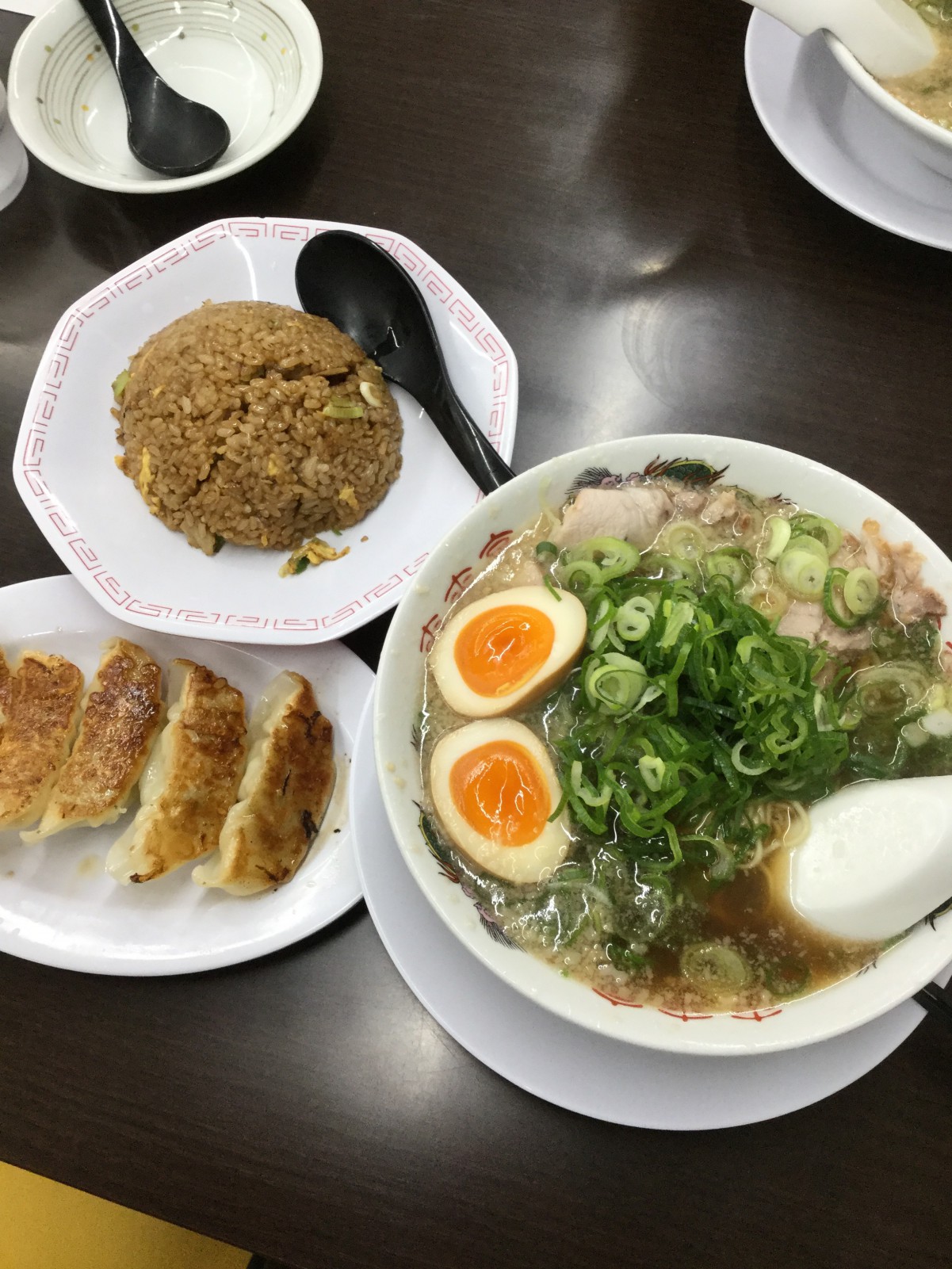 来来亭 メニュー 気になる カロリー お得な ポイント 集めて１か月無料パスがもらえる 1dayリア充
